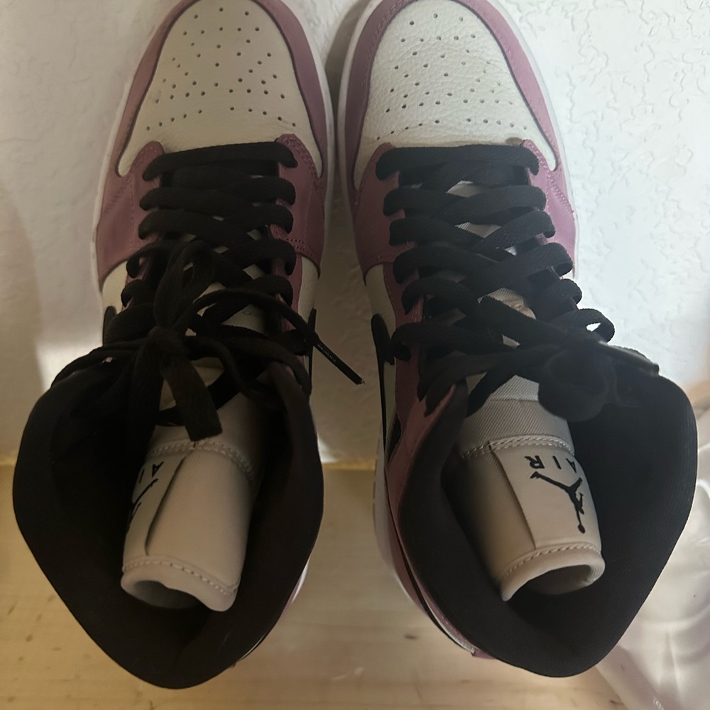 Nike Women's Sneakers - Pink and White